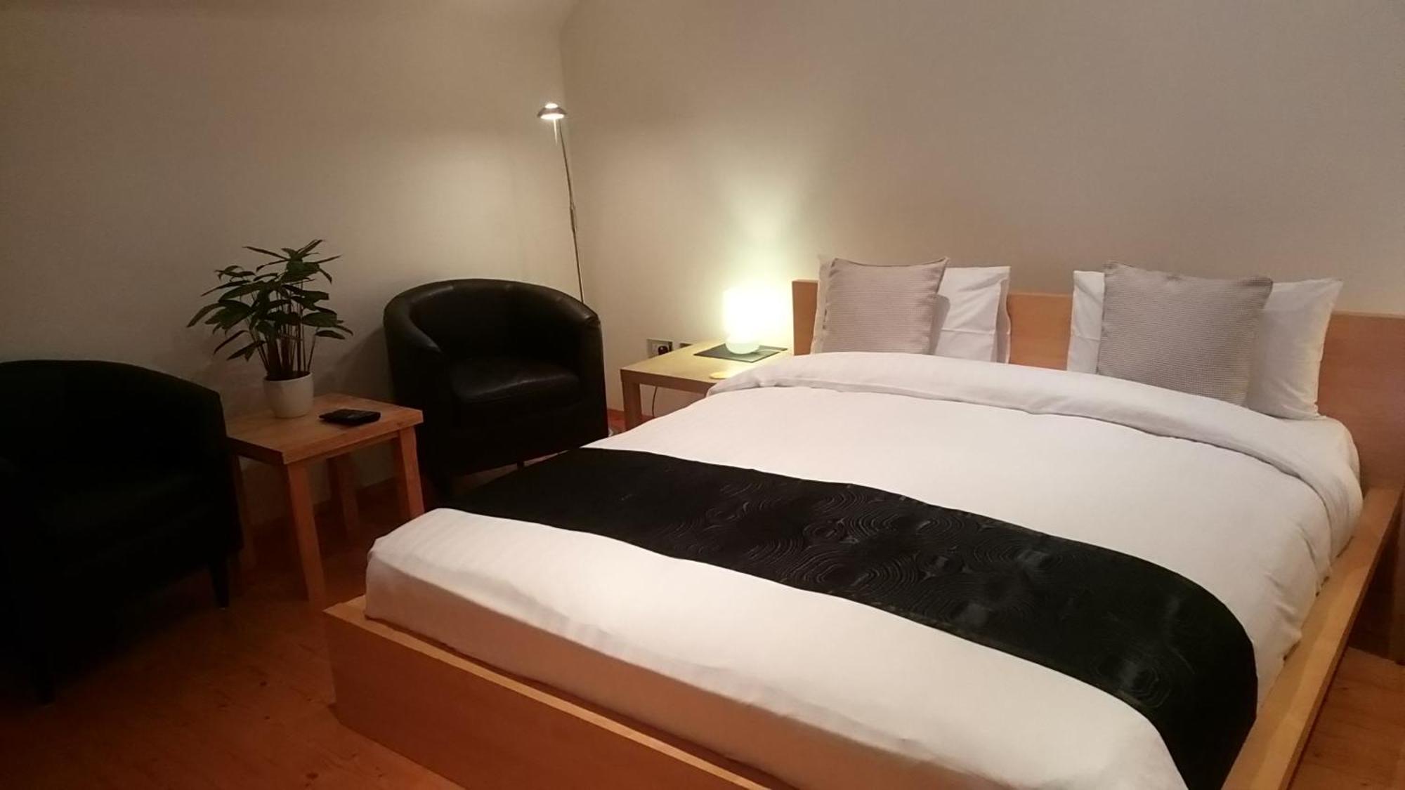 לונגפורד Augherea House מראה חיצוני תמונה